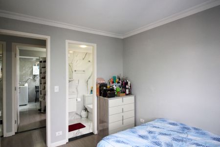 Apartamento à venda com 143m², 4 quartos e 1 vaga Apartamento à venda com 143m², 4 quartos e 1 vagaSuíte 2