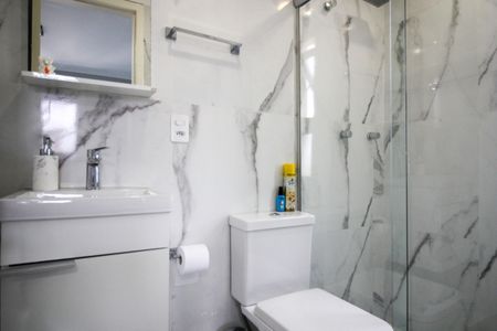 Apartamento à venda com 143m², 4 quartos e 1 vaga Apartamento à venda com 143m², 4 quartos e 1 vagaBanheiro Suíte 2