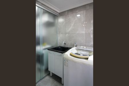 Apartamento à venda com 143m², 4 quartos e 1 vaga Apartamento à venda com 143m², 4 quartos e 1 vagaÁrea de Serviço