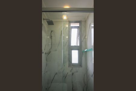 Apartamento à venda com 143m², 4 quartos e 1 vaga Apartamento à venda com 143m², 4 quartos e 1 vagaBanheiro Suíte 2