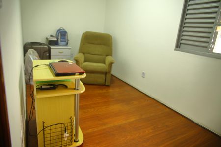 Casa à venda com 150m², 3 quartos e 2 vagasQuarto 3