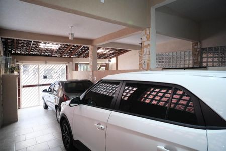 Casa à venda com 100m², 3 quartos e 2 vagasÁrea comum