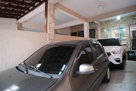 Casa à venda com 100m², 3 quartos e 2 vagasÁrea comum