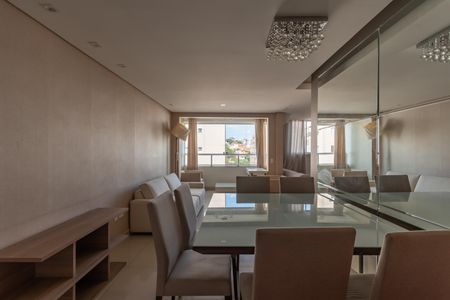 Apartamento à venda com 90m², 2 quartos e 2 vagasSala