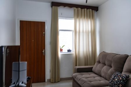 Apartamento à venda com 56m², 2 quartos e 1 vagaSala
