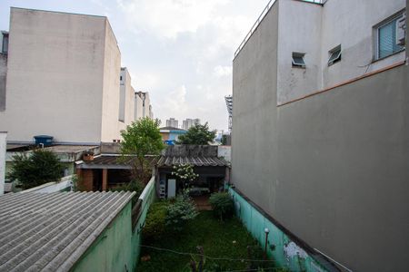 Casa à venda com 175m², 3 quartos e 2 vagas Casa à venda com 175m², 3 quartos e 2 vagasVista do quarto 2