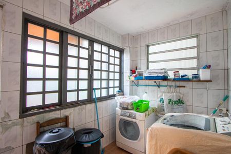 Casa à venda com 175m², 3 quartos e 2 vagas Casa à venda com 175m², 3 quartos e 2 vagasÁrea de serviço