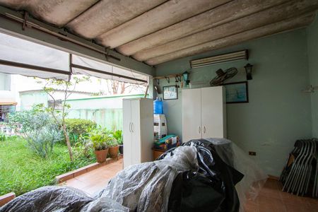 Casa à venda com 175m², 3 quartos e 2 vagas Casa à venda com 175m², 3 quartos e 2 vagasEspaço gourmet