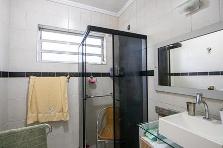 Casa à venda com 175m², 3 quartos e 2 vagas Casa à venda com 175m², 3 quartos e 2 vagasBanheiro