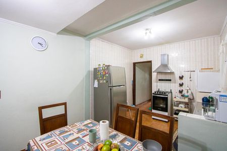 Casa à venda com 175m², 3 quartos e 2 vagas Casa à venda com 175m², 3 quartos e 2 vagasCozinha