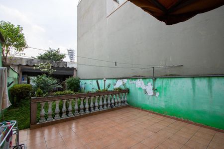 Casa à venda com 175m², 3 quartos e 2 vagas Casa à venda com 175m², 3 quartos e 2 vagasQuintal