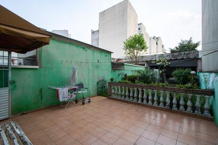 Casa à venda com 175m², 3 quartos e 2 vagas Casa à venda com 175m², 3 quartos e 2 vagasQuintal