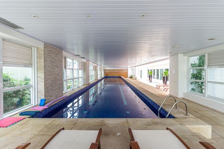 Apartamento à venda com 38m², 1 quarto e 1 vagaÁrea comum