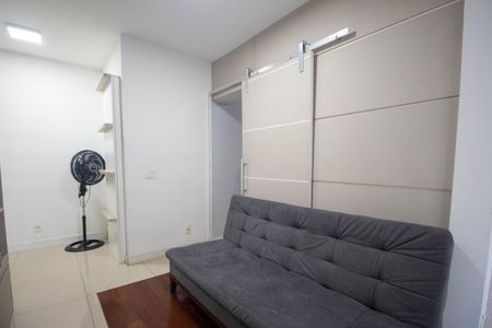 Apartamento à venda com 38m², 1 quarto e 1 vagaSala