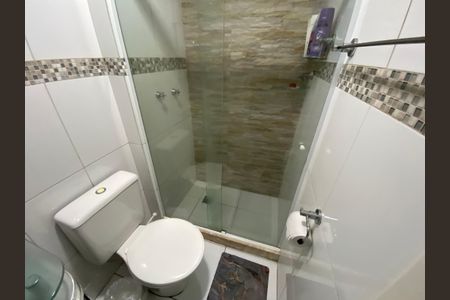 Apartamento à venda com 65m², 2 quartos e 1 vaga Apartamento à venda com 65m², 2 quartos e 1 vagaBanheiro Suíte
