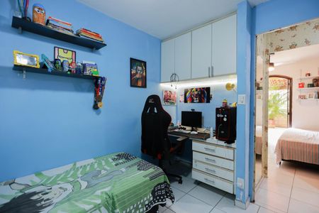 Casa à venda com 185m², 4 quartos e 1 vaga Casa à venda com 185m², 4 quartos e 1 vagaQuarto 2