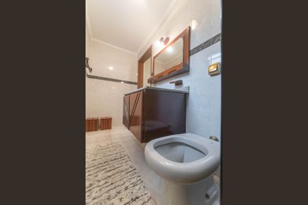 Casa à venda com 280m², 6 quartos e 2 vagasCasa 2 - Suíte 2