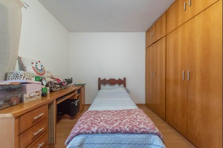 Casa à venda com 280m², 6 quartos e 2 vagasQuarto 1