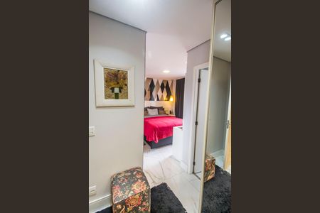 Apartamento à venda com 107m², 3 quartos e 2 vagas Apartamento à venda com 107m², 3 quartos e 2 vagasCloset da suíte