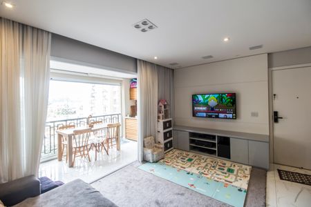 Apartamento à venda com 107m², 3 quartos e 2 vagas Apartamento à venda com 107m², 3 quartos e 2 vagasSala