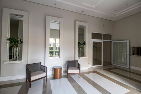 Apartamento à venda com 107m², 3 quartos e 2 vagas Apartamento à venda com 107m², 3 quartos e 2 vagasHall social