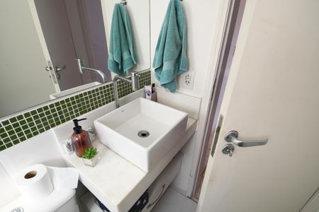 Apartamento à venda com 84m², 3 quartos e 1 vagaBanheiro Social