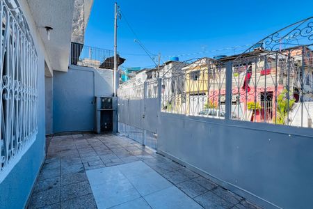 Casa à venda com 170m², 3 quartos e 2 vagas Casa à venda com 170m², 3 quartos e 2 vagasGaragem