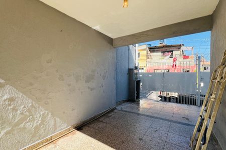 Casa à venda com 170m², 3 quartos e 2 vagas Casa à venda com 170m², 3 quartos e 2 vagasGaragem