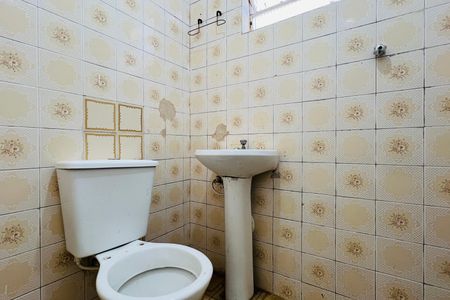 Casa à venda com 170m², 3 quartos e 2 vagas Casa à venda com 170m², 3 quartos e 2 vagasBanheiro 2