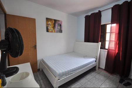 Casa à venda com 74m², 2 quartos e 1 vagaQuarto 1