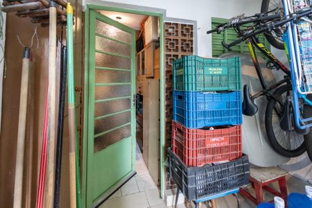 Casa à venda com 114m², 3 quartos e 1 vaga Casa à venda com 114m², 3 quartos e 1 vagaCorredor