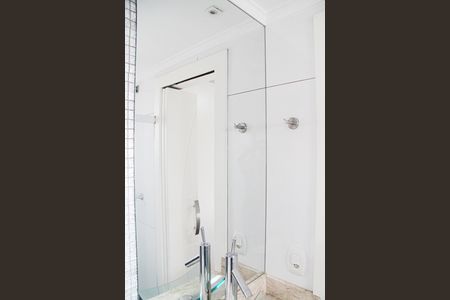 Apartamento à venda com 76m², 3 quartos e 1 vagaBanheiro da Suíte