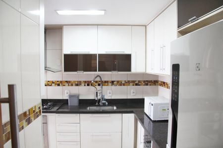 Apartamento à venda com 76m², 3 quartos e 1 vagaCozinha