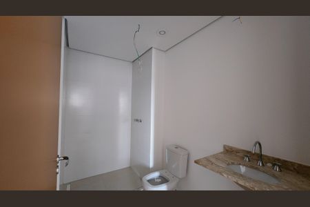 Apartamento à venda com 70m², 2 quartos e 1 vagaBanheiro Suíte 