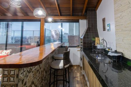 Apartamento à venda com 153m², 2 quartos e 1 vaga Apartamento à venda com 153m², 2 quartos e 1 vagaCobertura