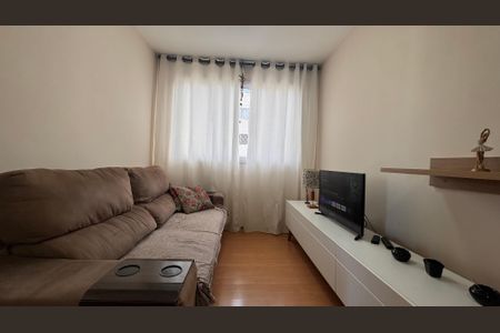 Apartamento à venda com 43m², 2 quartos e 1 vaga Apartamento à venda com 43m², 2 quartos e 1 vagaSala