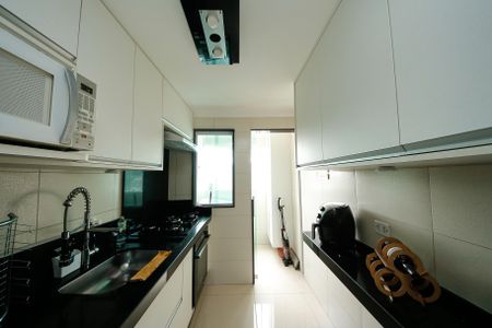 Apartamento à venda com 66m², 2 quartos e 1 vaga Apartamento à venda com 66m², 2 quartos e 1 vagaCozinha