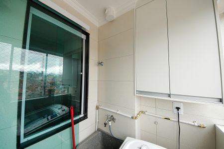 Apartamento à venda com 66m², 2 quartos e 1 vaga Apartamento à venda com 66m², 2 quartos e 1 vagaÁrea de Serviço