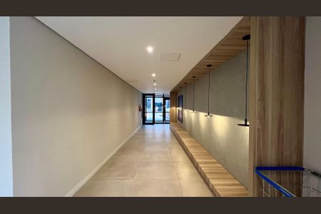 Studio à venda com 27m², 1 quarto e sem vaga Studio à venda com 27m², 1 quarto e sem vagaHall de entrada
