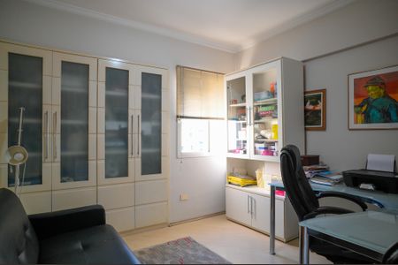 Apartamento à venda com 103m², 3 quartos e 2 vagas Apartamento à venda com 103m², 3 quartos e 2 vagasEscritório