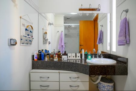 Apartamento à venda com 103m², 3 quartos e 2 vagas Apartamento à venda com 103m², 3 quartos e 2 vagasBanheiro - Suite