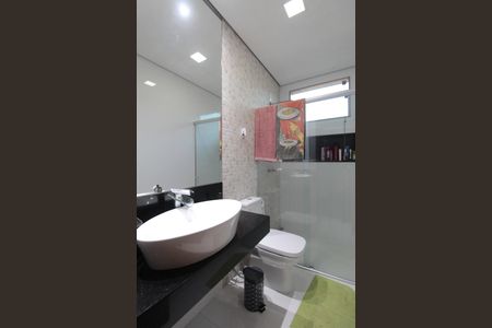 Casa à venda com 450m², 3 quartos e 10 vagasBanheiro Social 1