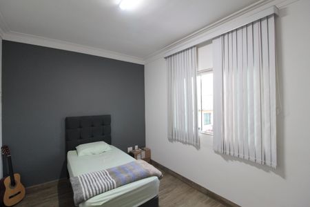 Casa à venda com 450m², 3 quartos e 10 vagasQuarto 2