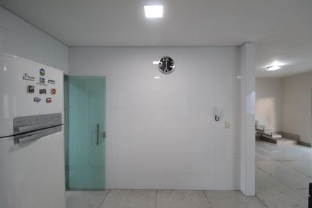 Casa à venda com 450m², 3 quartos e 10 vagasCozinha