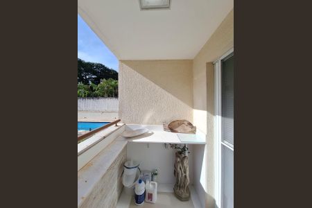 Apartamento à venda com 70m², 3 quartos e 1 vaga Apartamento à venda com 70m², 3 quartos e 1 vagaSacada Sala