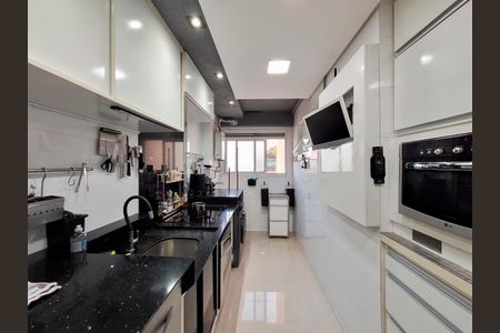 Apartamento à venda com 70m², 3 quartos e 1 vaga Apartamento à venda com 70m², 3 quartos e 1 vagaCozinha