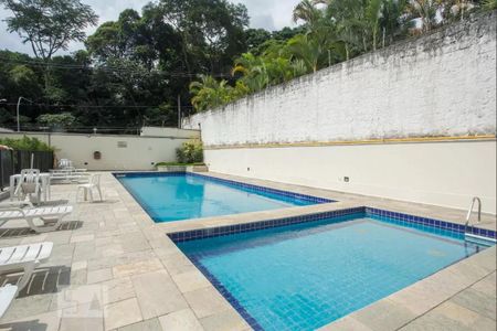 Apartamento à venda com 70m², 3 quartos e 1 vaga Apartamento à venda com 70m², 3 quartos e 1 vagaÁrea comum - Piscina