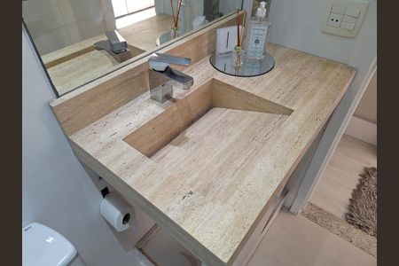 Apartamento à venda com 70m², 3 quartos e 1 vaga Apartamento à venda com 70m², 3 quartos e 1 vagaBanheiro 1