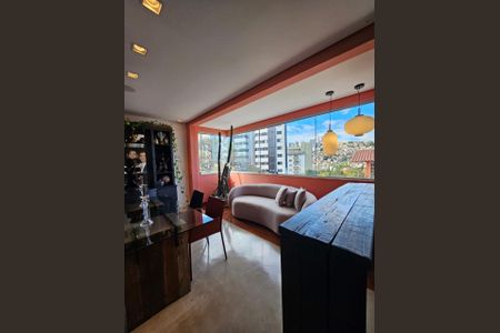 Apartamento à venda com 305m², 4 quartos e 2 vagasQuarto 4