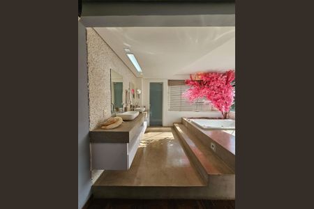 Apartamento à venda com 305m², 4 quartos e 2 vagasQuarto 3